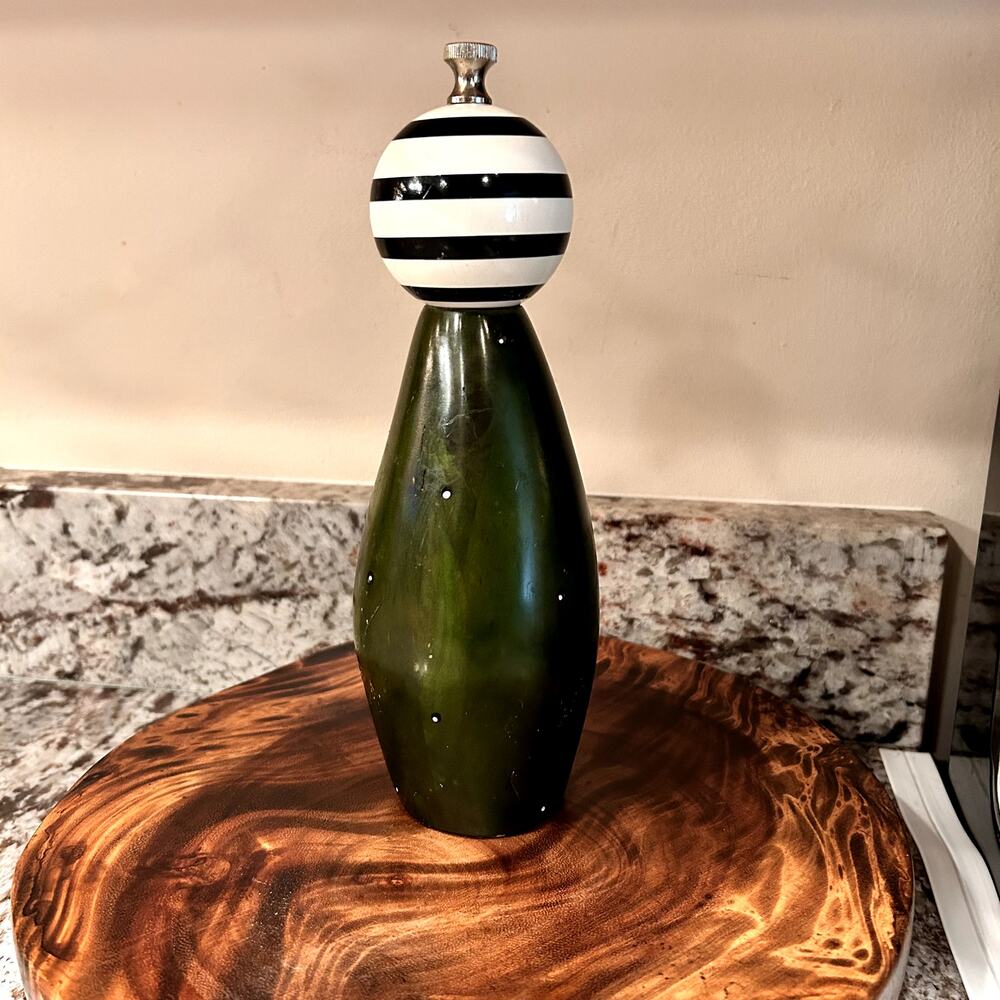 Robert Wilhelm Raw Design Wood Salt/Pepper Mill Grinder Y2K